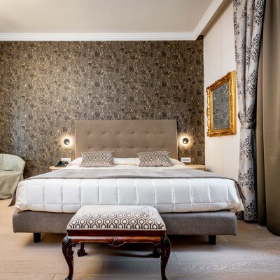 Hotel con camere eleganti rinnovate