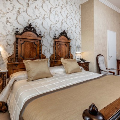 Hotel stanze di lusso arredi antichi trento