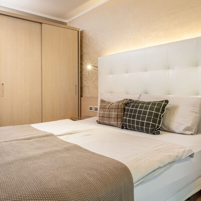 Hotel trento camere matrimoniali con spaziosi armadi