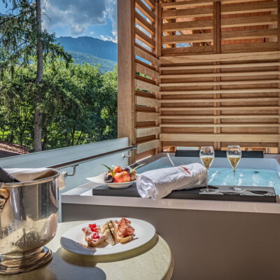 Suite con idromassaggio e vista panorama colline trento