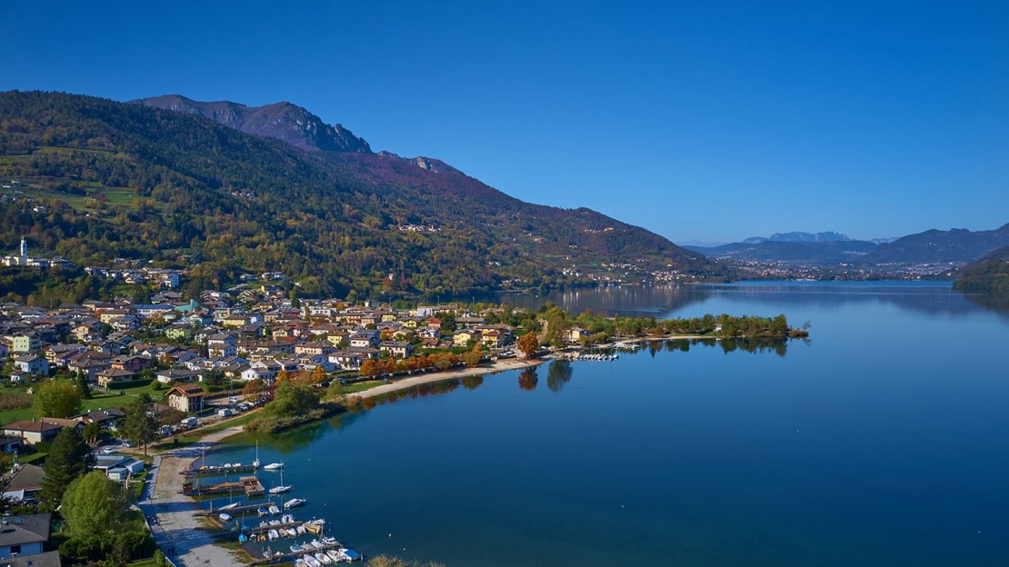 Visita alla città di Caldonazzo in Trentino