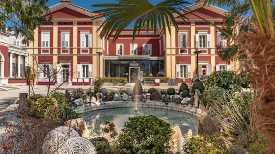 Facciata villa madruzzo hotel e ristorante