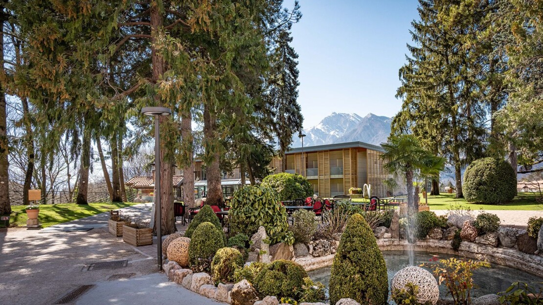 Hotel villa madruzzo esterno area belvedere